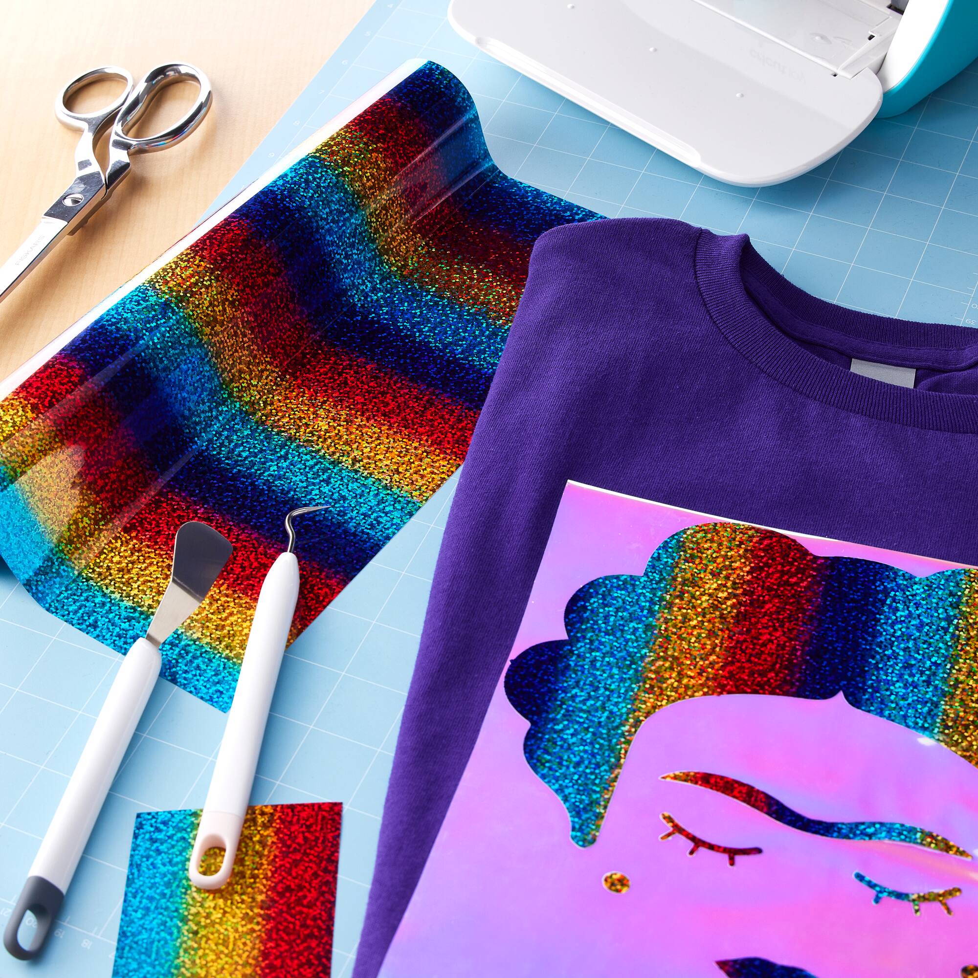 8 Pack: Siser® Holographic Heat Transfer Vinyl, Rainbow